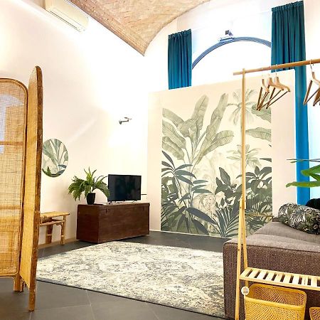 The Jungle Apartment Parma Eksteriør bilde