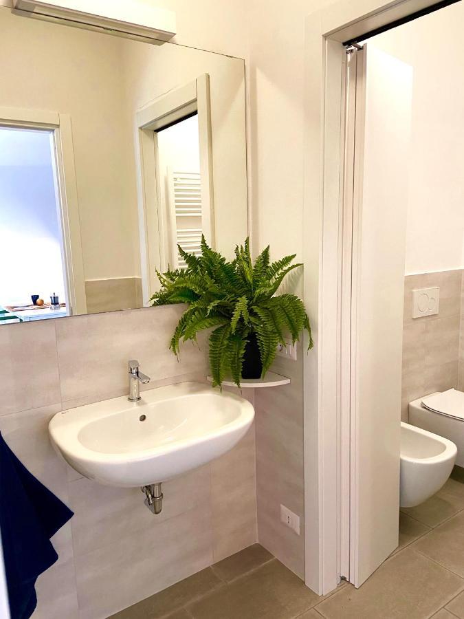 The Jungle Apartment Parma Eksteriør bilde