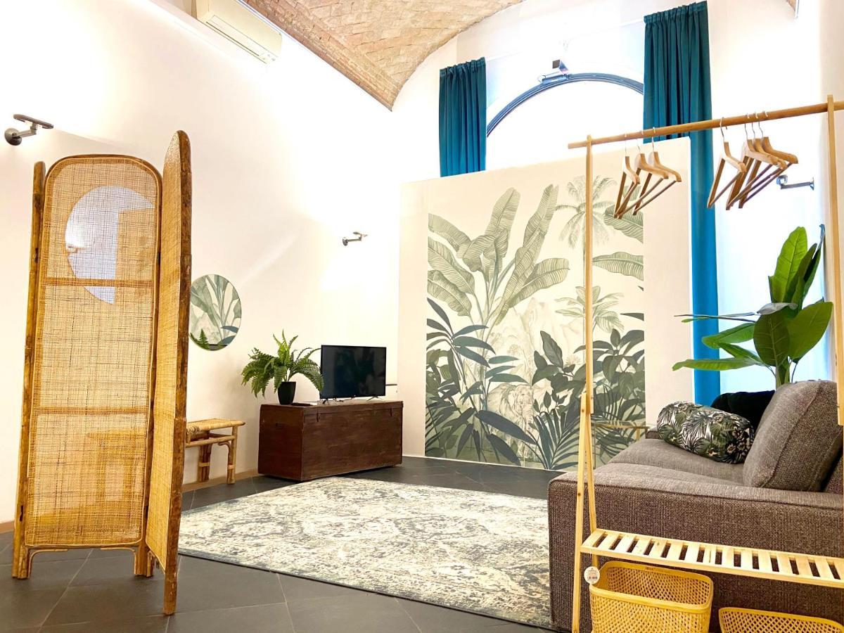 The Jungle Apartment Parma Eksteriør bilde